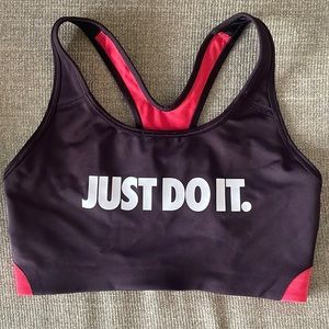 Nike “just do it” sports bra